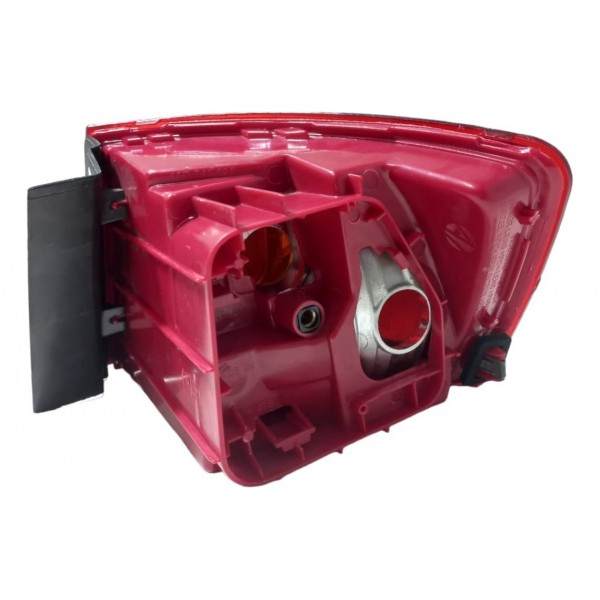 Lanterna Traseira Esquerda Vw Jetta Universal 2011 2012/2016