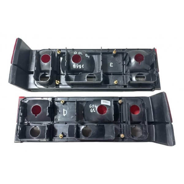 Par Lanterna Traseira Vw Gol G1 Universal 1987 A 1994 Peça Ambos Lados