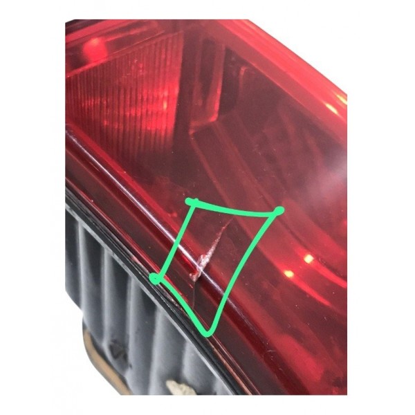 Lanterna Lado Direito Fiat Strada Weekend Detalhes 2000/2009 Direito/passageiro