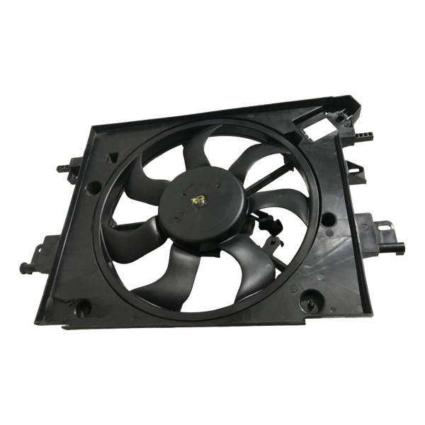 Defletor Ventoinha Sandero 1.6 Detalhes Peça Original Carro