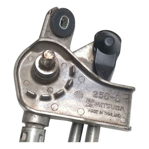 Galhada Limpador Pára-brisa Mitsubishi L200 Triton 16