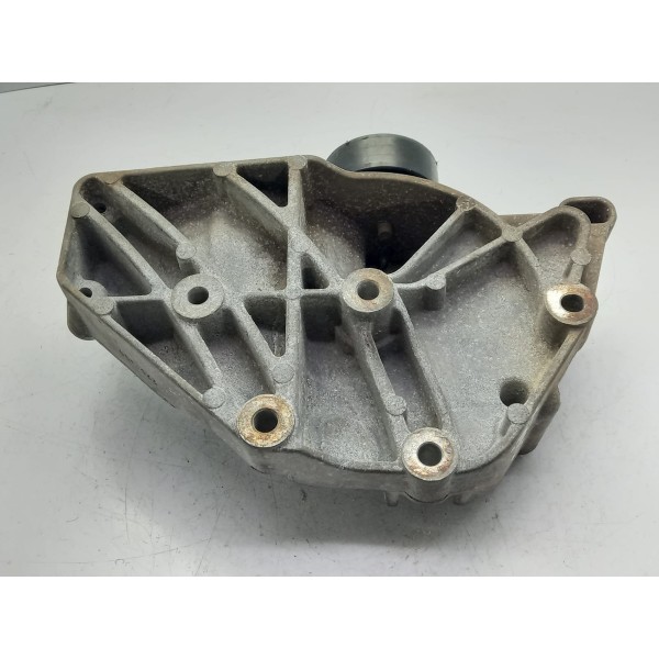 Suporte Compressor Ar Gm Prisma Onix Cobalt 2018 24582632