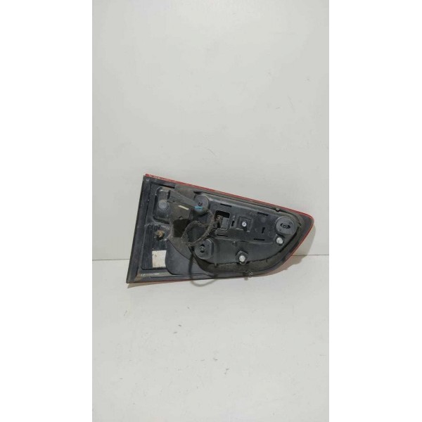 Lanterna Tampa Traseira Ford Ecosport Direito 13/17 Detalhe