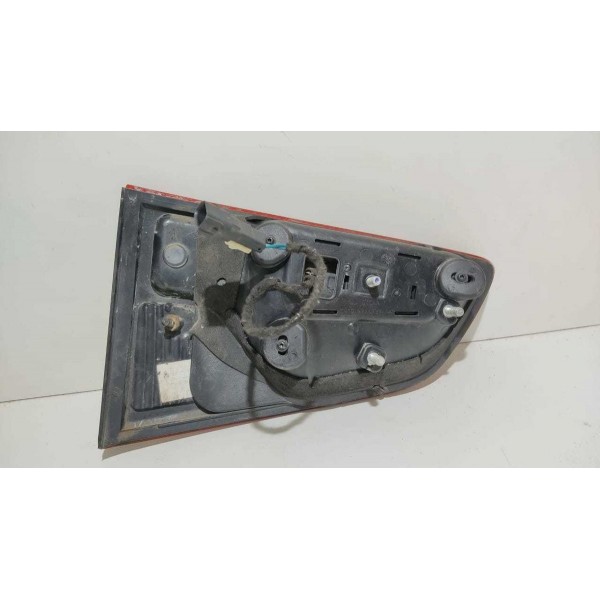 Lanterna Tampa Traseira Ford Ecosport Direito 13/17 Detalhe