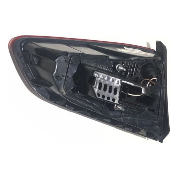 Lanterna Tampa Traseira Lado Direito Vw Golf Tsi 2013 A 2018