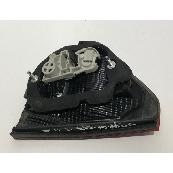 Lanterna Direita Tampa Traseira Vw Voyage 2013 2014 15/2016