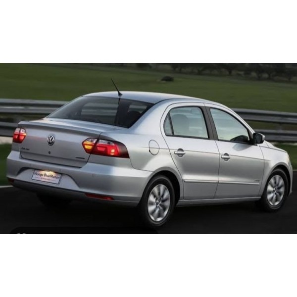 Lanterna Esquerda Tampa Traseira Vw Voyage 2013 2014 15/2016