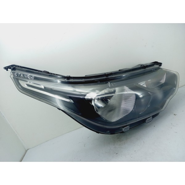 Farol Dianteiro Direito Fiat Strada 2023 Original Detalhes Ambos Lados