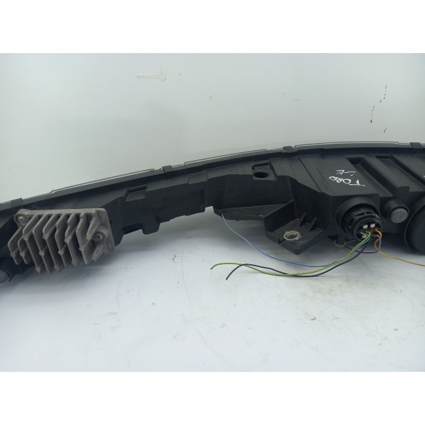 Farol Superior Esquerdo Led Sistema Drl Fiat Toro Original