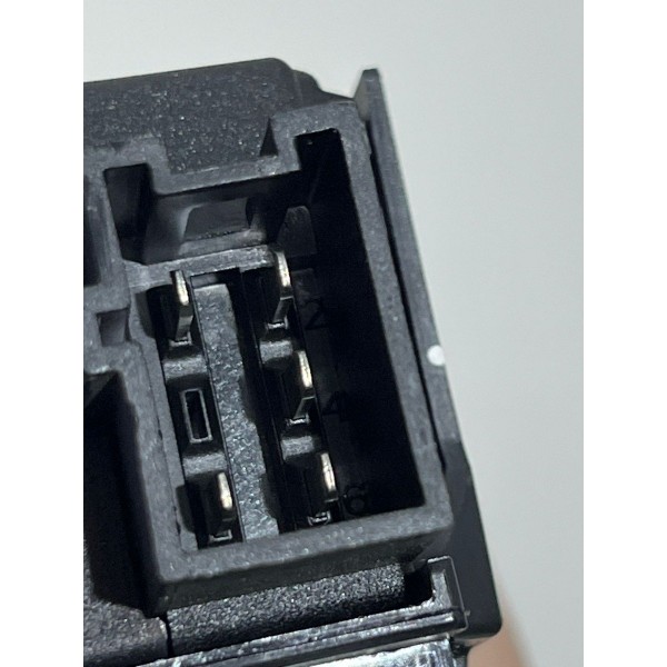 Motor Máquina Vidro Tras\dir Mercedes 2015 A 2019