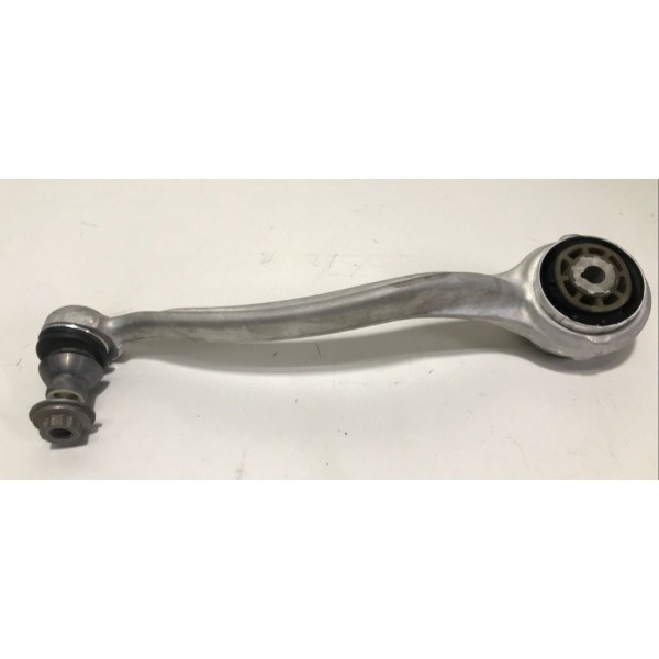 Braço Suspensão Dianteiro Direito Mercedes C200 2015 (usado)