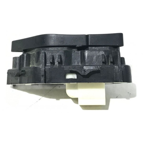 Botão Trava Elétrica Porta Dian\esq Mercedes C200 2015