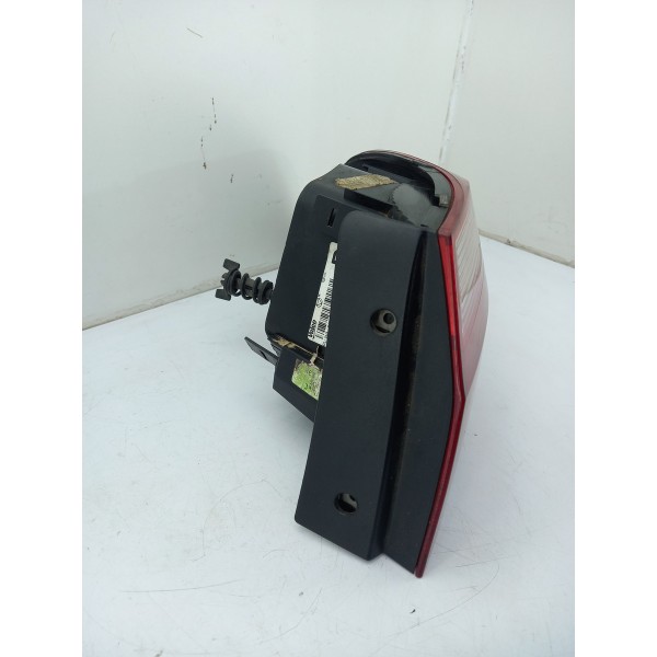 Sinaleira Traseira Voyage Direita Bicolor 2008 2009 10/2012