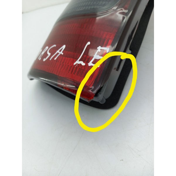 Lanterna Traseira Corsa Hatch Wagon 4 Portas Detalhe 96/99