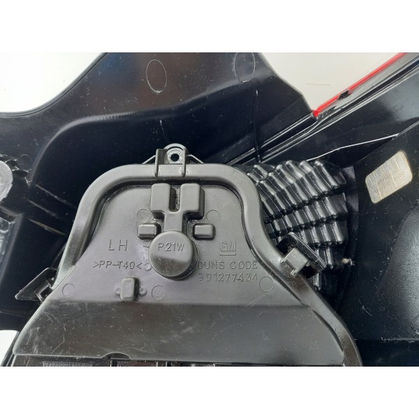 Lanterna Traseira Esquerda Gm Onix Joy 13/19 C/soquete Esquerdo/motorista