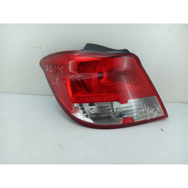 Lanterna Traseira Esquerda Gm Onix Joy 13/19 C/soquete Esquerdo/motorista