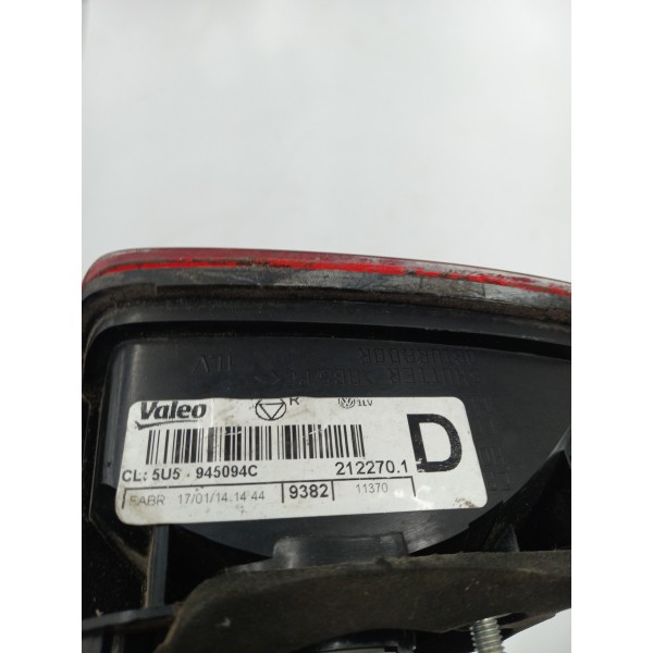 Lanterna Traseira Tampa Mala Voyage 13/17 C/soquete