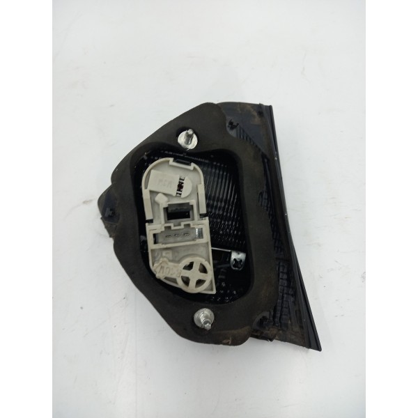 Lanterna Traseira Tampa Mala Voyage 13/17 C/soquete