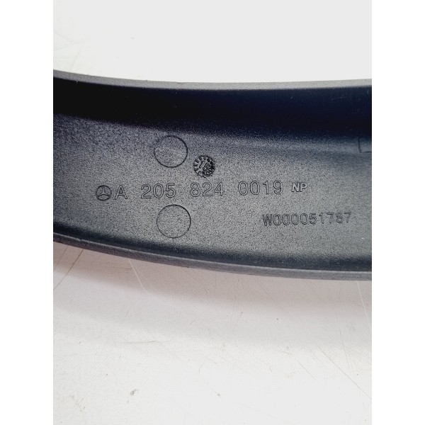 Tampa Do Braço Do Limpador Dian\esq Mercedes 2015 A 2019 Esquerdo