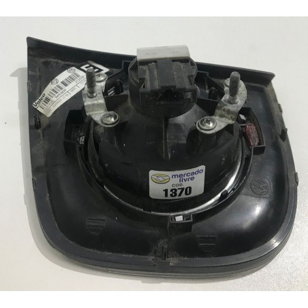 Lanterna Tampa Esquerda Volkswagen Golf Sportline Detalhe