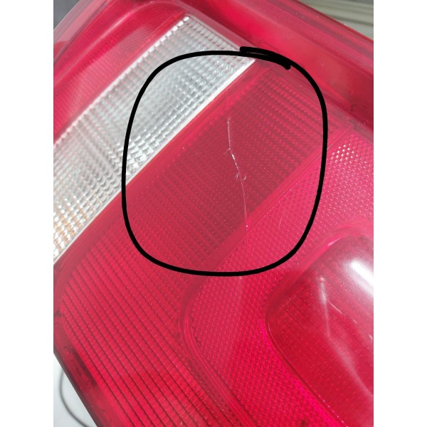 Lanterna Traseira Direita Vw Amarok 16/22 C/soquete Direito/passageiro