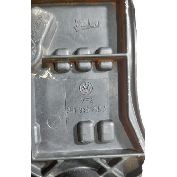 Lanterna Traseira Direita Vw Amarok 16/22 C/soquete Direito/passageiro