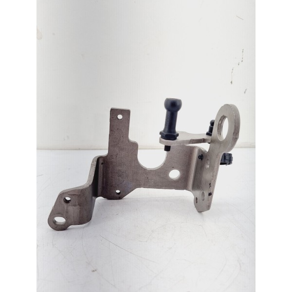 Suporte Suspensão Motor Mercedes C200 C180 2015 A 2019