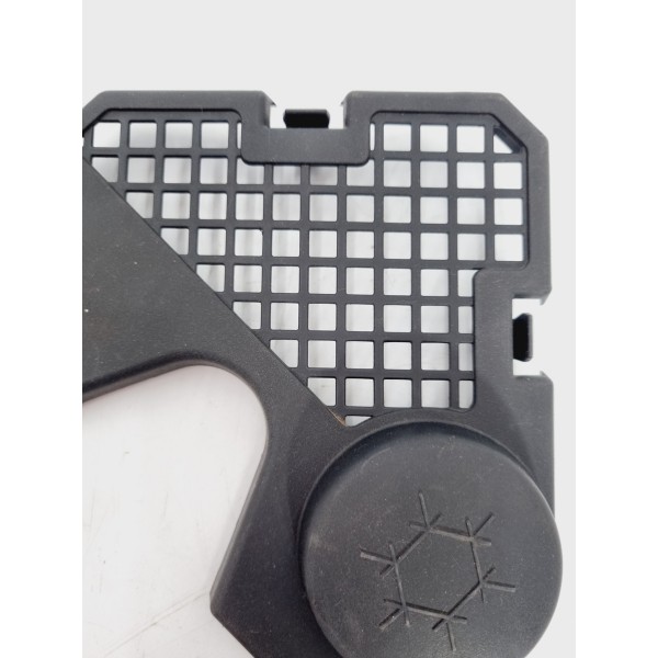 Acabamento Churrasqueira Esq Mercedes C180\c200 2015 A 2019