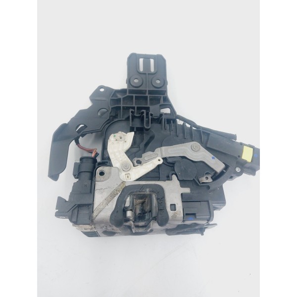 Fechadura Traseira Esquerda Mercedes Benz C200\c180 2015