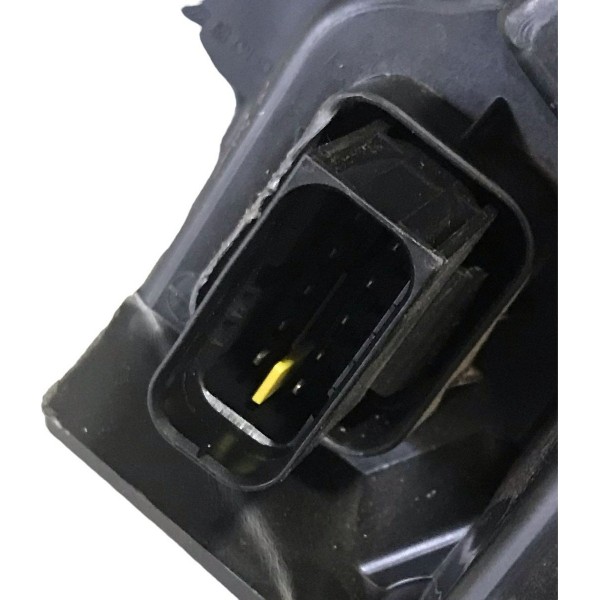 Farol Esquerdo C/led Peugeot 208 2021/23 Esquerdo/motorista