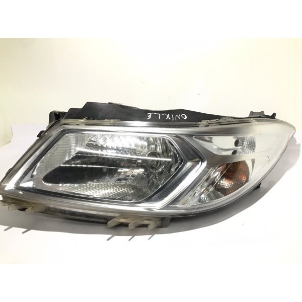 Farol Dianteiro Esquerdo Gm Onix 2013 2014 2015 2016 Esquerdo/motorista