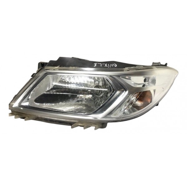 Farol Dianteiro Esquerdo Gm Onix 2013 2014 2015 2016 Esquerdo/motorista