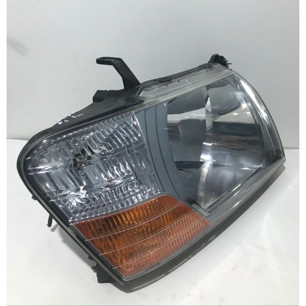 Farol Dianteiro Direito Mitsubishi Pajero Full 2002/2006 Direito/passageiro