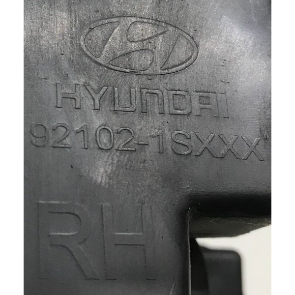 Farol Lado Direito Hyundai Hb20 2013 2014 2015 2016/2019 - Direito/passageiro