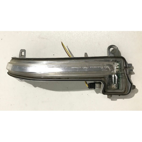 Pisca Do Retrovisor Direito Bmw X1 2015