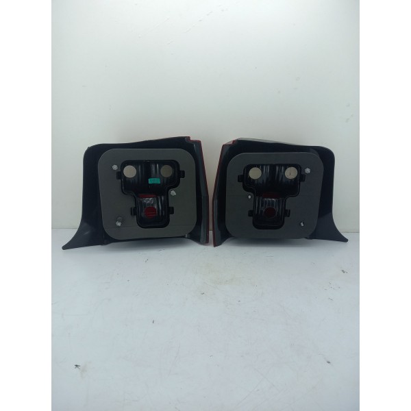 Par Lanterna Traseira Uno Fire 2004/2013 Bicolor