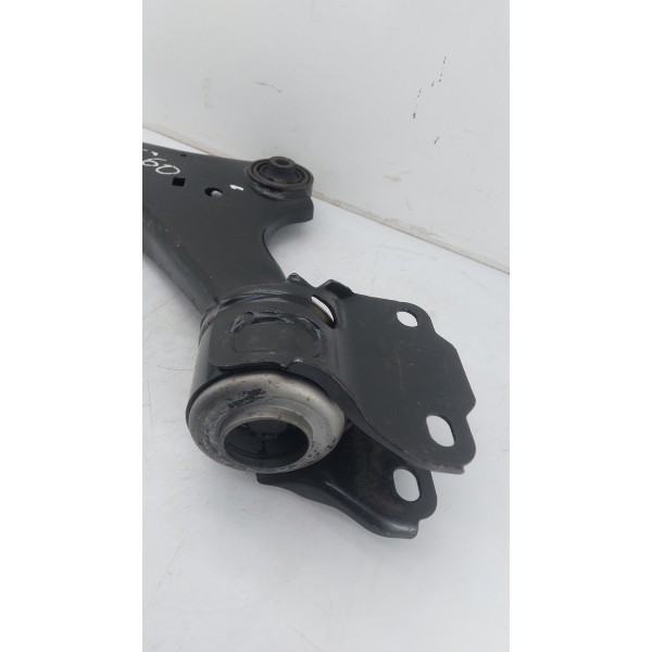 Bandeja Com Pivo E Bucha Lado Esquerdo Volvo Xc60 Ate 2015