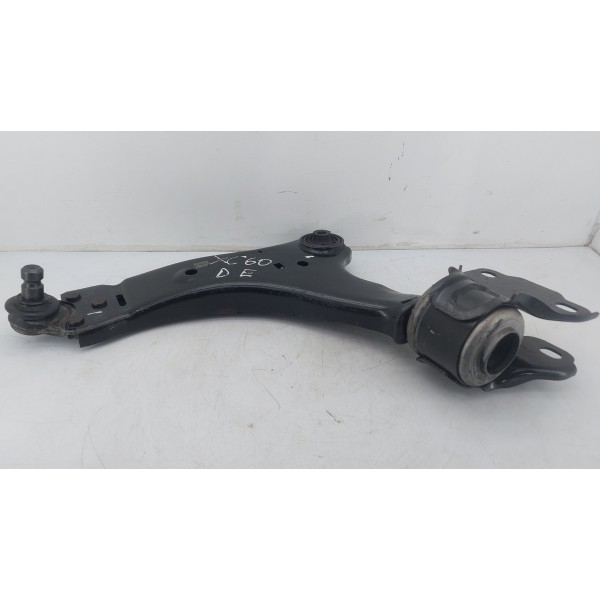 Bandeja Com Pivo E Bucha Lado Esquerdo Volvo Xc60 Ate 2015