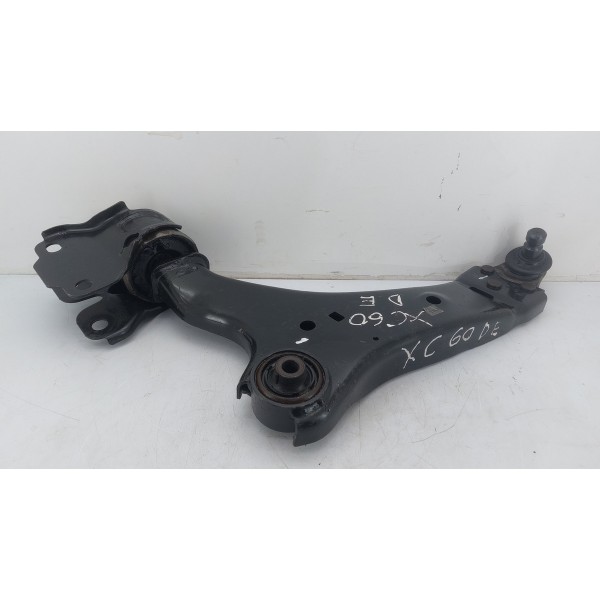 Bandeja Com Pivo E Bucha Lado Esquerdo Volvo Xc60 Ate 2015