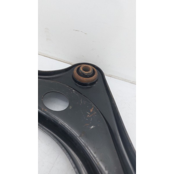 Bandeja Dianteira Esquerda Peugeot 208 Citroën C3 9828817080