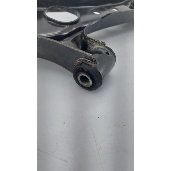 Bandeja Dianteira Esquerda Com Pivô Hb20 1.0/1.6 2012 2013