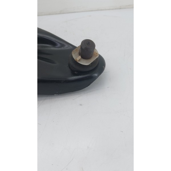 Bandeja Com Pivô Direita Sandero 2006 Em Diante