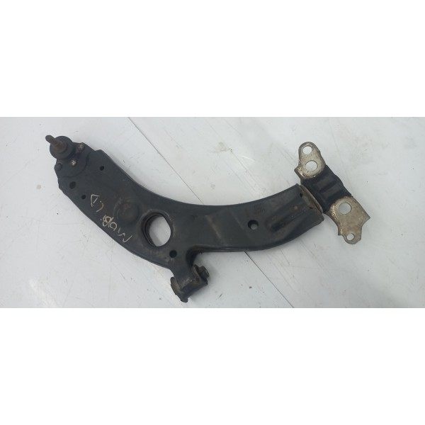 Balança Bandeja Dianteira Direita Strada/mobi 16/20