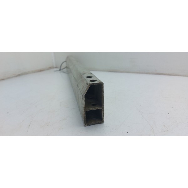 Travessa Radiador Direita Mercedes Gla200 2015 A 2019