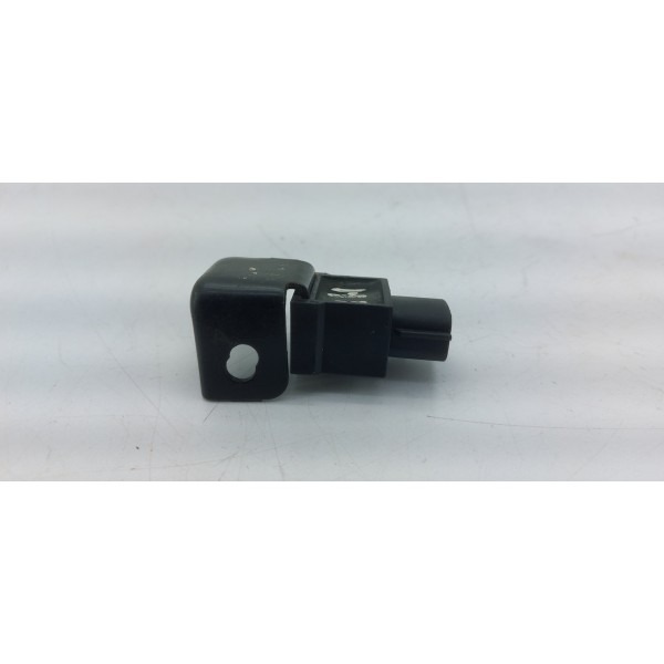 Sensor Ignição Condensador Hb20 2013 A 2019 273252b010