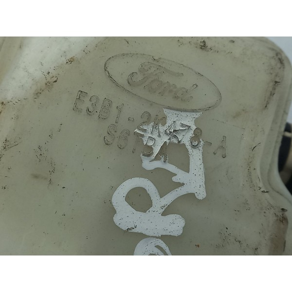 Cilindro Mestre Freio/reservatório Fluído Freio Ford Ka 2015