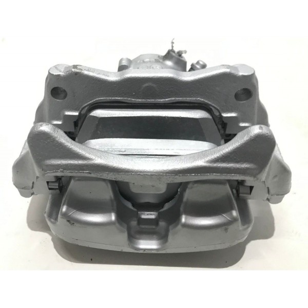 Pinça Freio Dianteira Esquerda Mercedes C200 2016 2017/2019