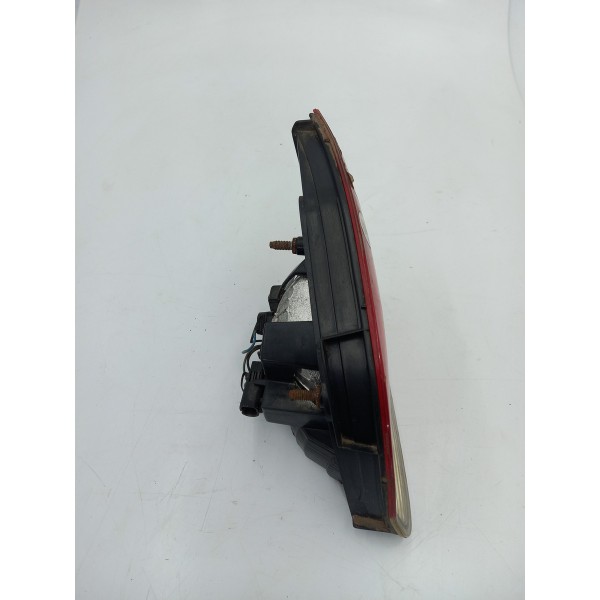 Lanterna Siena Tampa Traseira Direita 2008 2009 2010/2015 Direito/passageiro
