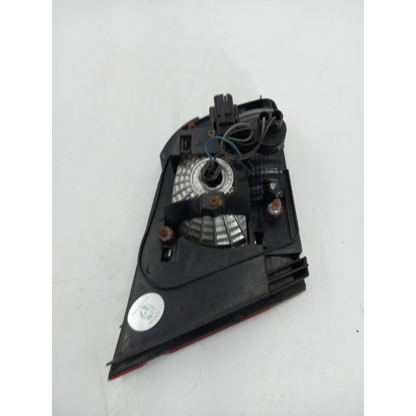 Lanterna Siena Tampa Traseira Direita 2008 2009 2010/2015 Direito/passageiro