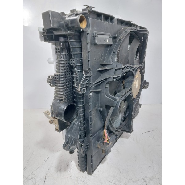 Radiador De Água Volkswagen Amarok 2.0 Diesel 2012 A 2016